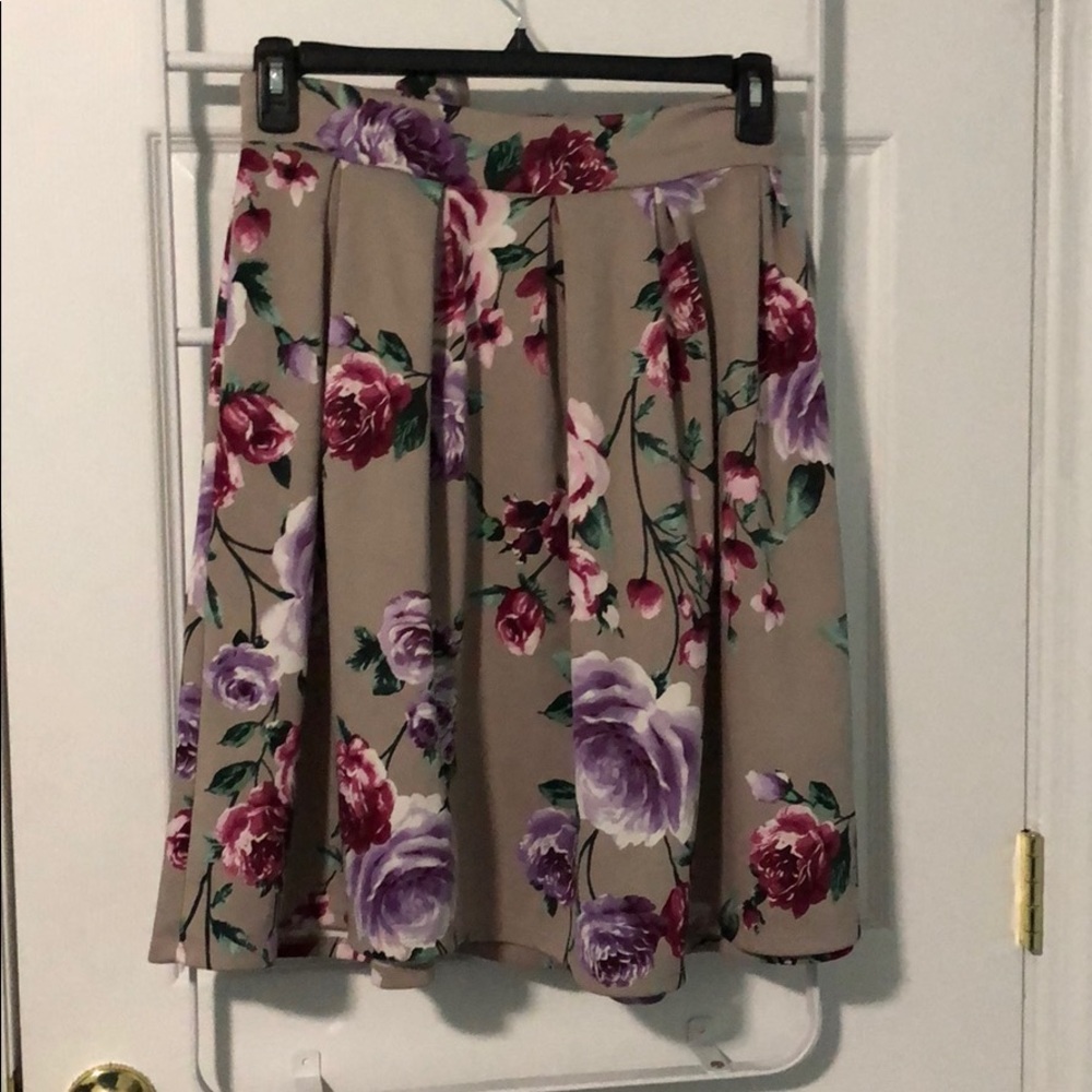XL Haute Monde Midi Skater Skirt
